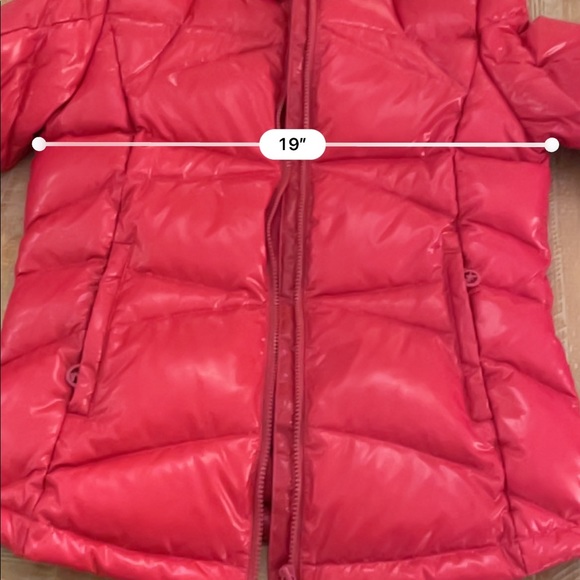 Michael Kors Puffer - Picture 11 of 12